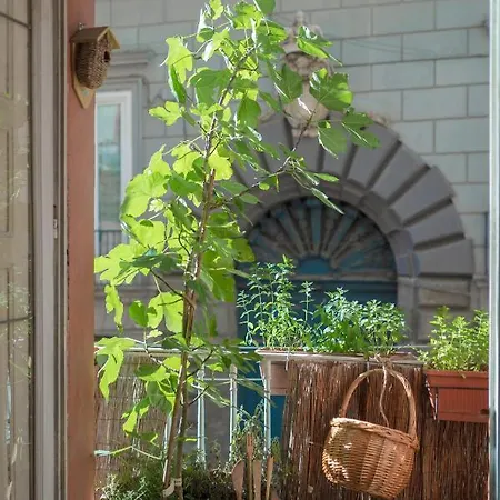 La Casa Di Darma Naples